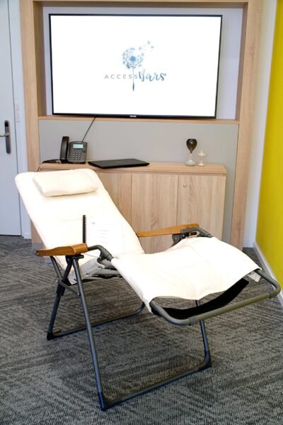 access bars chair DSC02225-scaled access bars chair DSC02225-scaled