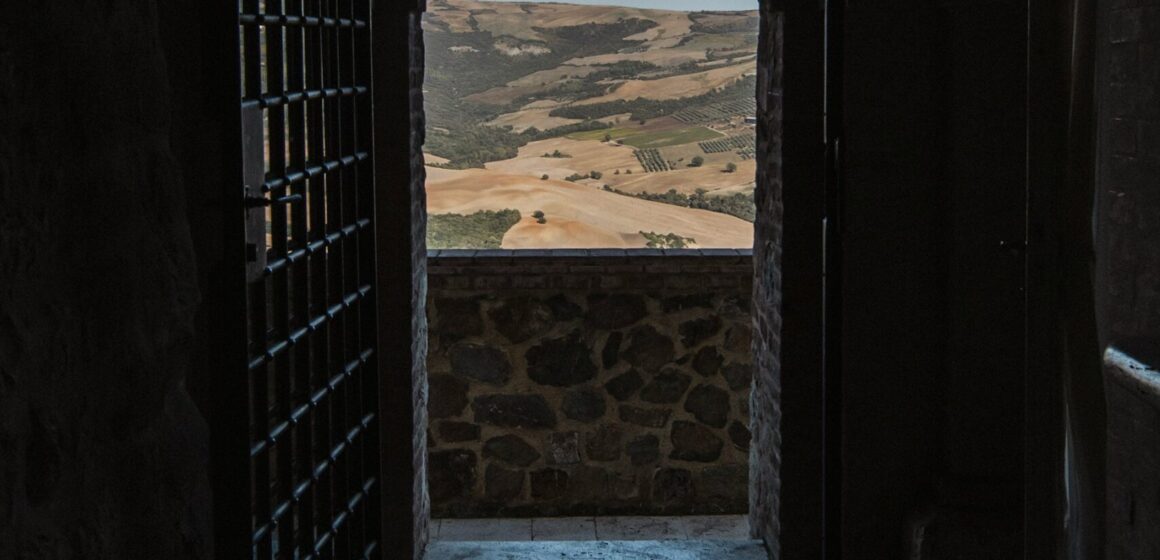 roan-lavery-GE4iYHqeoFU-unsplash